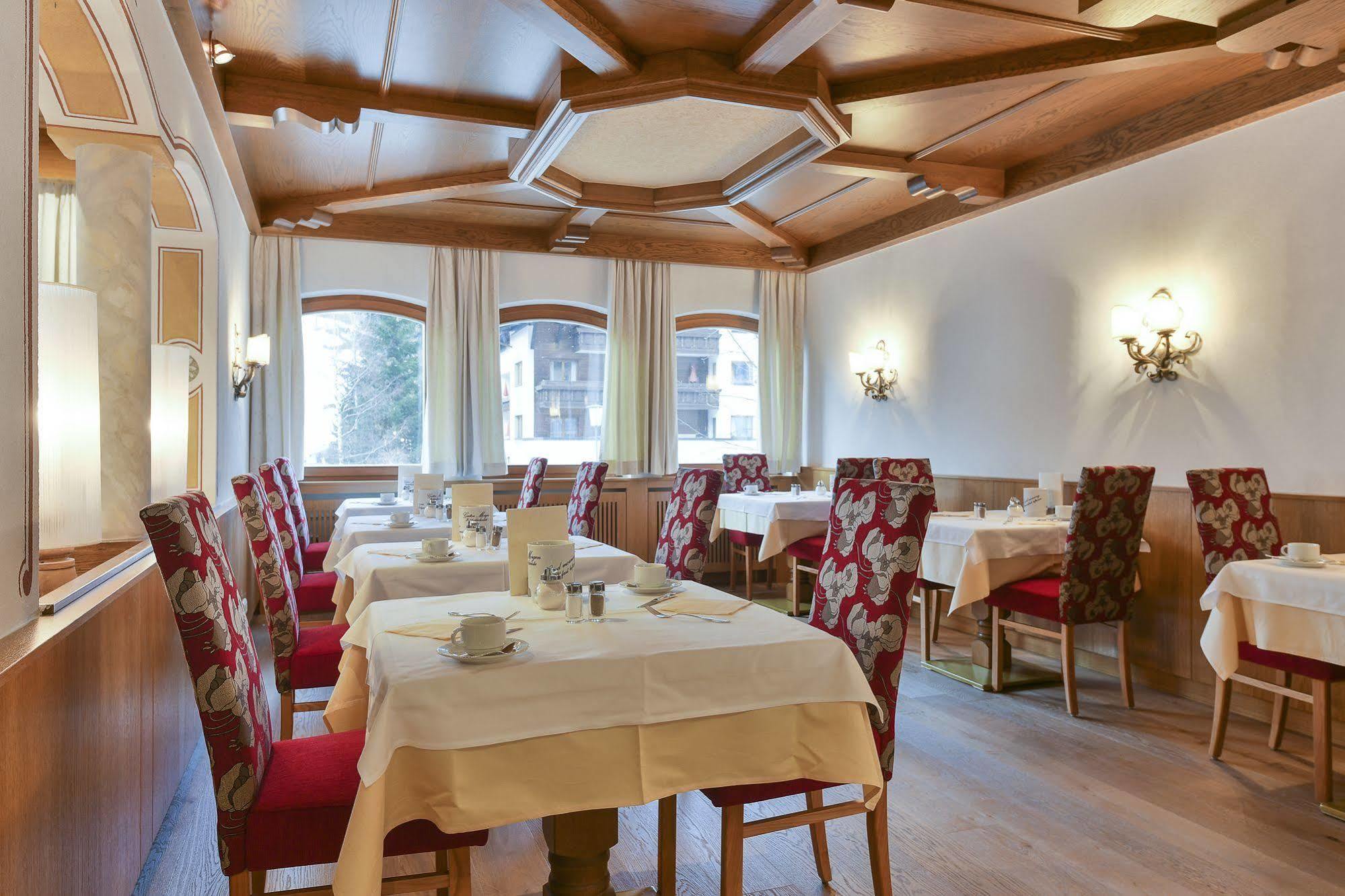 Hotel Schwarzwand Lech am Arlberg Exterior photo